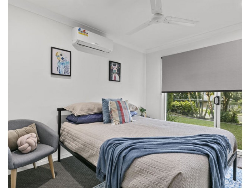 1 Buchanan Court, Burnside QLD 4560