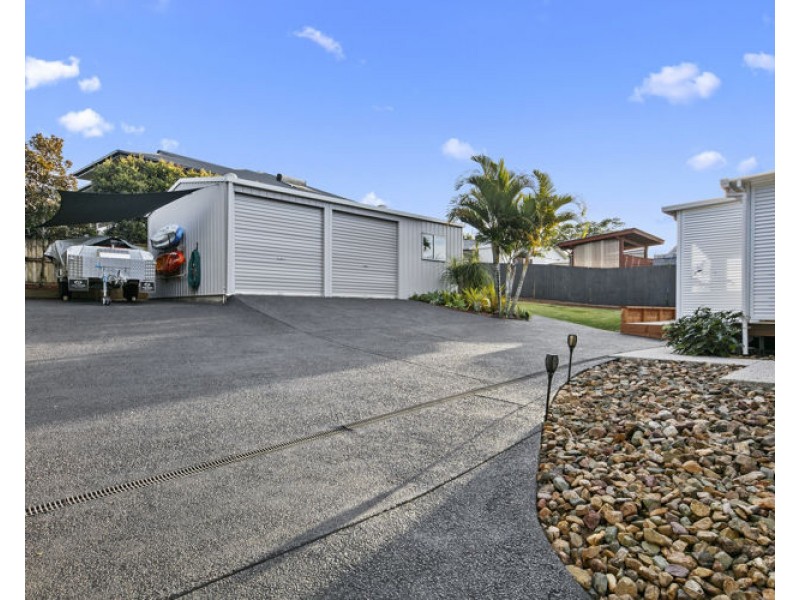 1 Buchanan Court, Burnside QLD 4560