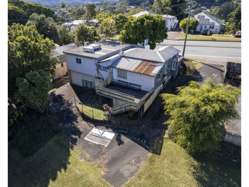 18 Lamington Terrace, Nambour QLD 4560