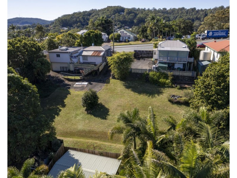 18-20 Lamington Terrace, Nambour QLD 4560