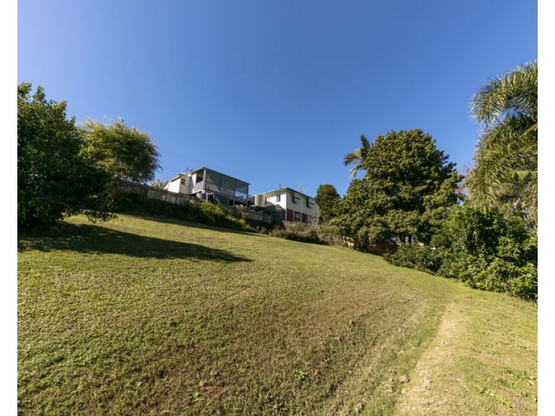 18-20 Lamington Terrace, Nambour QLD 4560