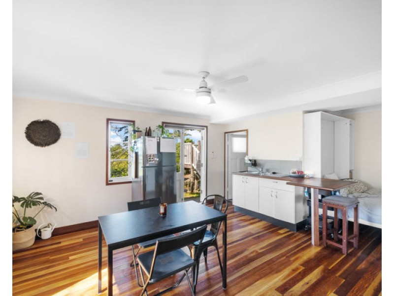 205 Coes Creek Road, Coes Creek QLD 4560