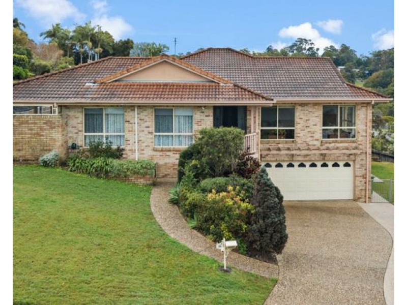 16 Albatross Avenue, Nambour QLD 4560