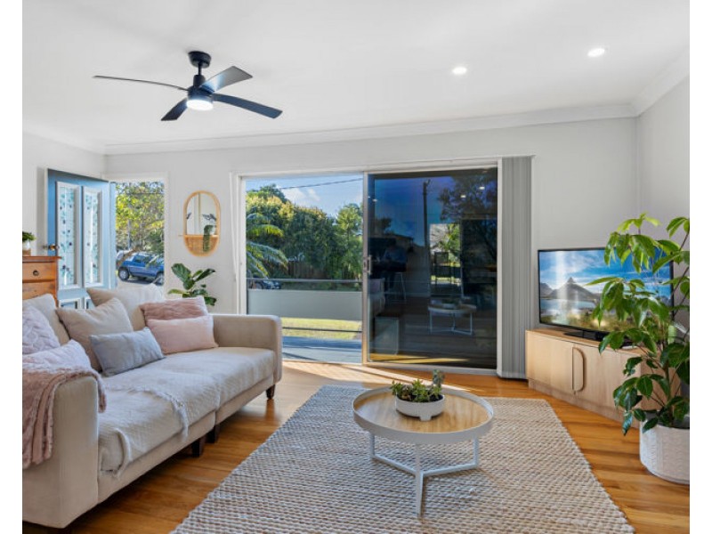 5 Crescent Drive, Nambour QLD 4560