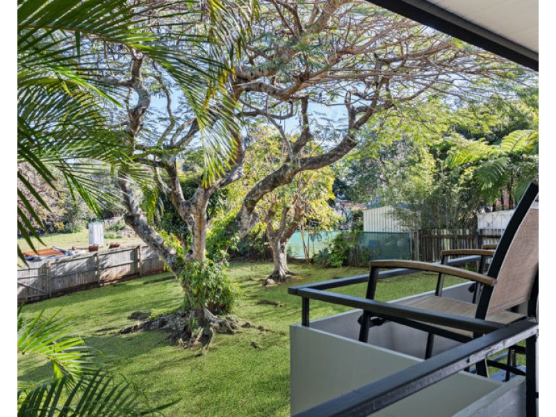 5 Crescent Drive, Nambour QLD 4560