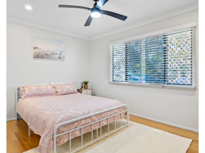 5 Crescent Drive, Nambour QLD 4560