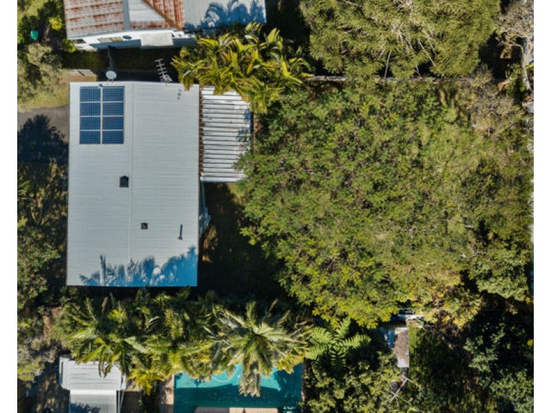 5 Crescent Drive, Nambour QLD 4560