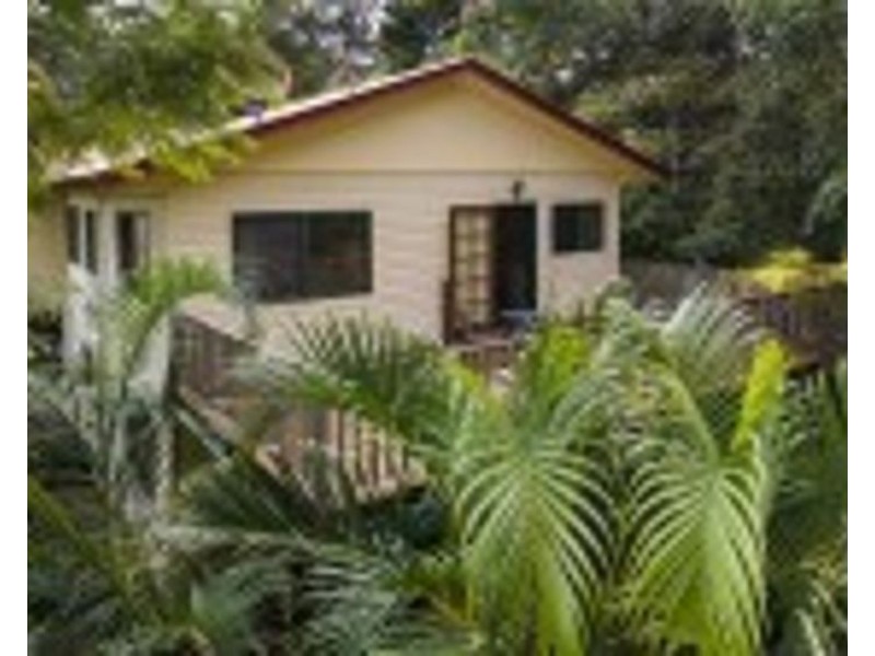 49 Spring Myrtle Avenue, Nambour QLD 4560