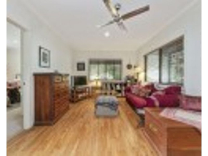 49 Spring Myrtle Avenue, Nambour QLD 4560