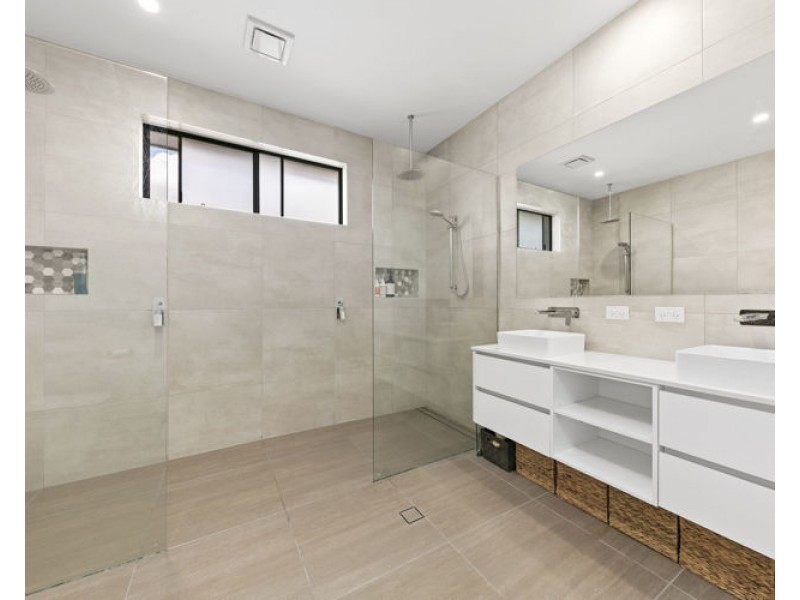17 Maroochy Circuit, Yandina QLD 4561