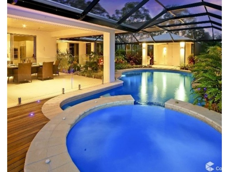 74 Edington Drive, Cooroibah QLD 4565