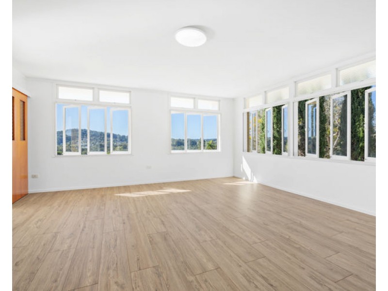 2 Nora Court, Burnside QLD 4560