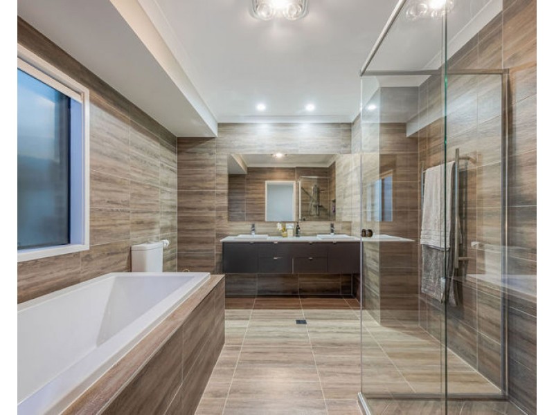 104 Devonstone Drive, Cooroibah QLD 4565