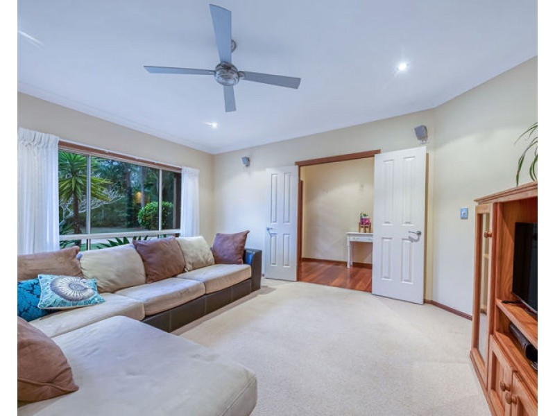 82 Edington Drive, Cooroibah QLD 4565