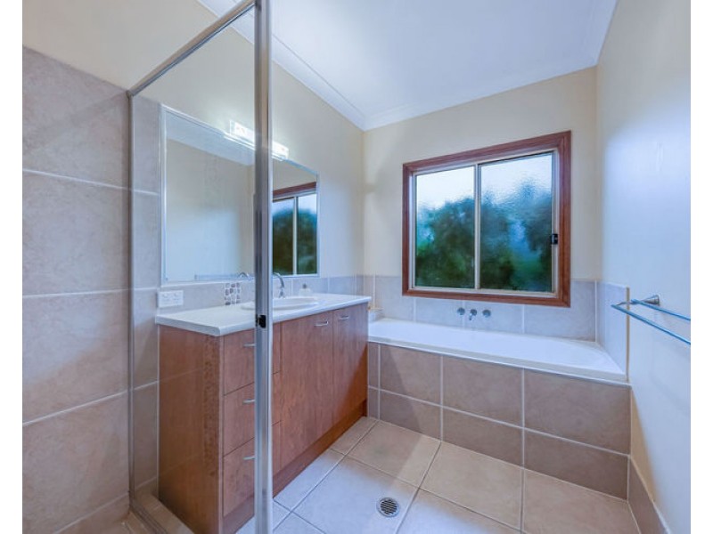 82 Edington Drive, Cooroibah QLD 4565