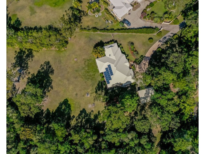 82 Edington Drive, Cooroibah QLD 4565
