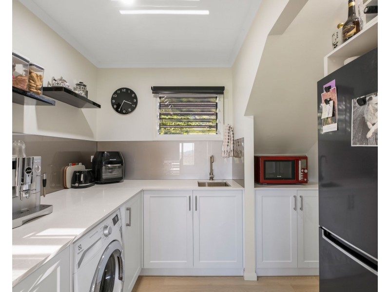 42 Black Mountain Range Road, Black Mountain QLD 4563