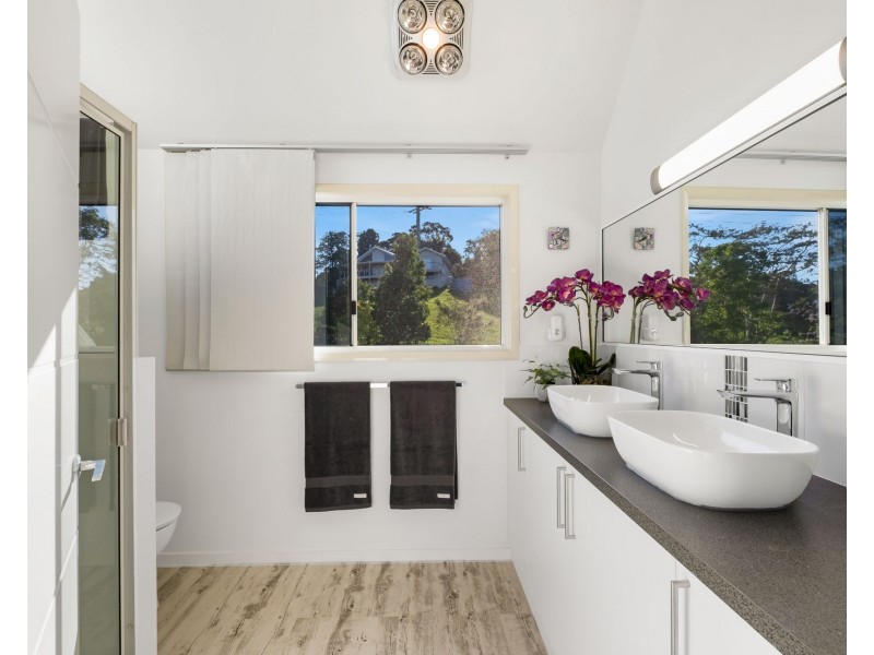 42 Black Mountain Range Road, Black Mountain QLD 4563