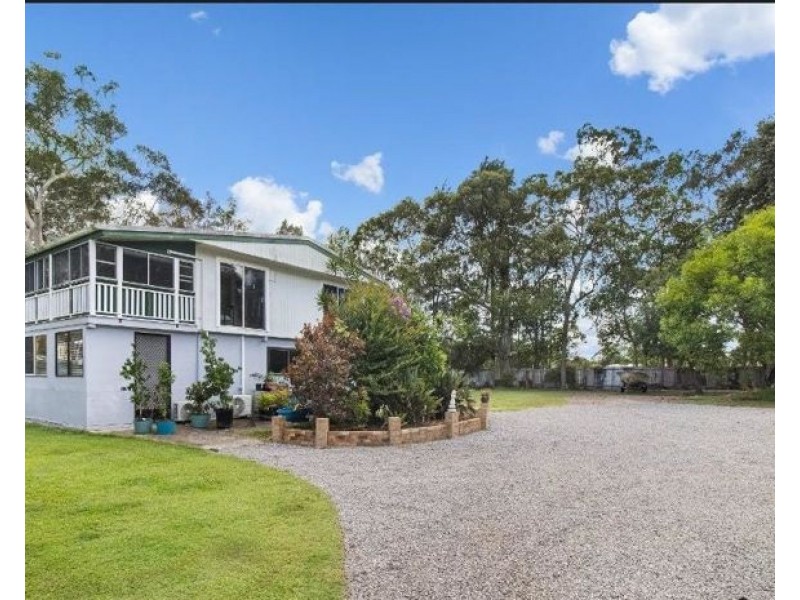 96 Green Gate Road, Cooroibah QLD 4565