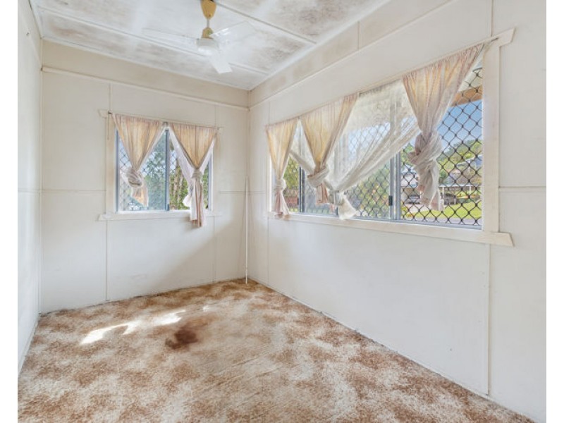 81 Court Road, Nambour QLD 4560