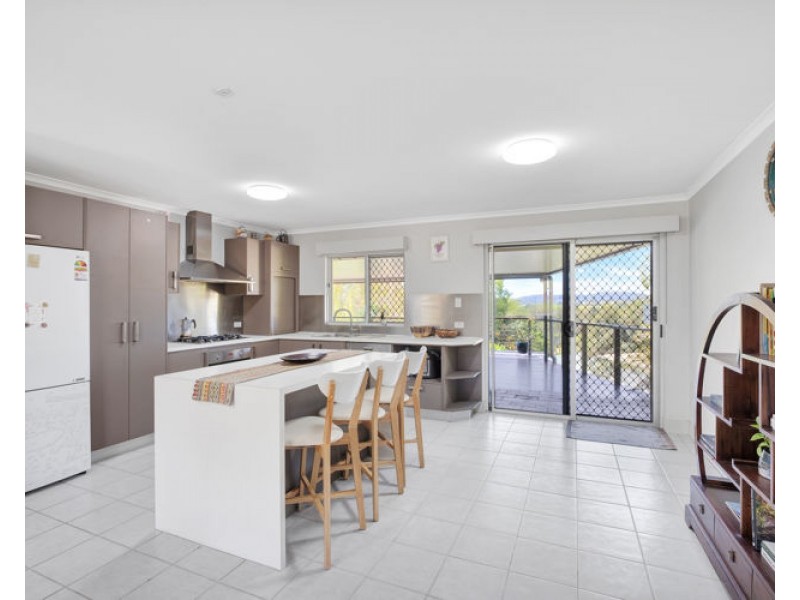 4 Mundara Court, Coes Creek QLD 4560