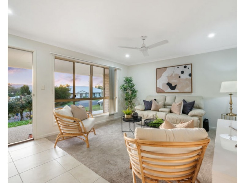 7 Killarney Crescent, Nambour QLD 4560