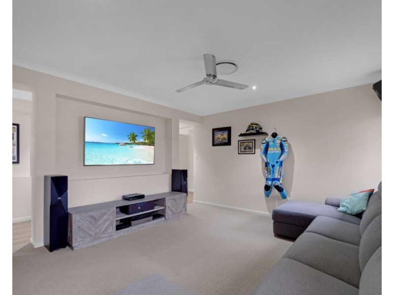 13 Heslop Place, Burnside QLD 4560