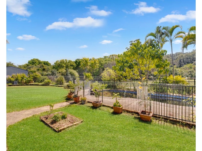 7 Carroo Court, Coes Creek QLD 4560