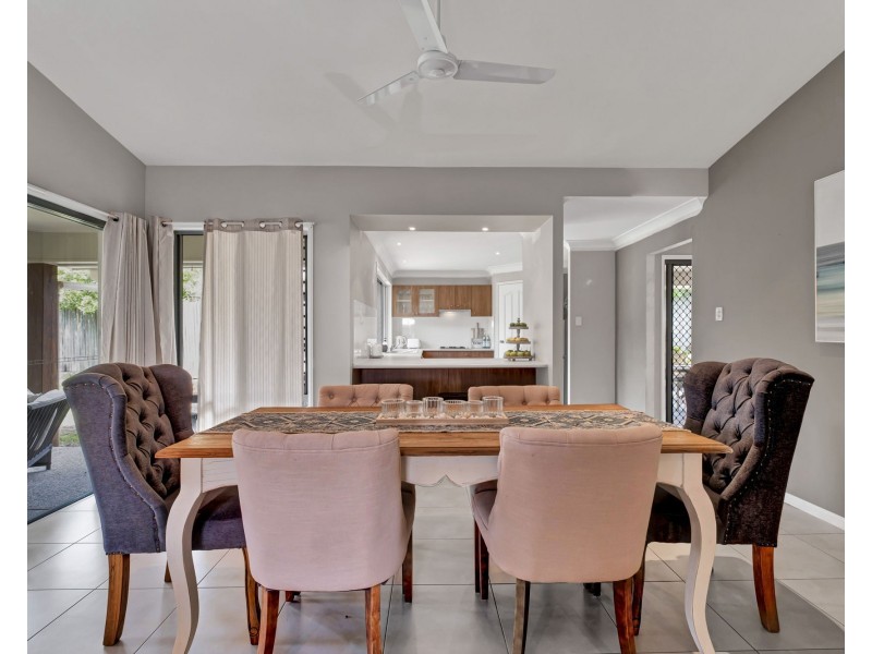 5 Hovea Place, Tewantin QLD 4565