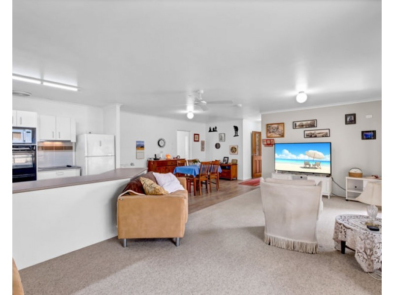1/1 Parkvista Court, Burnside QLD 4560