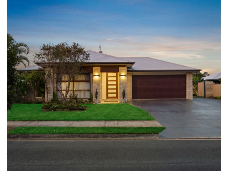 18 Retreat Crescent, Yandina QLD 4561