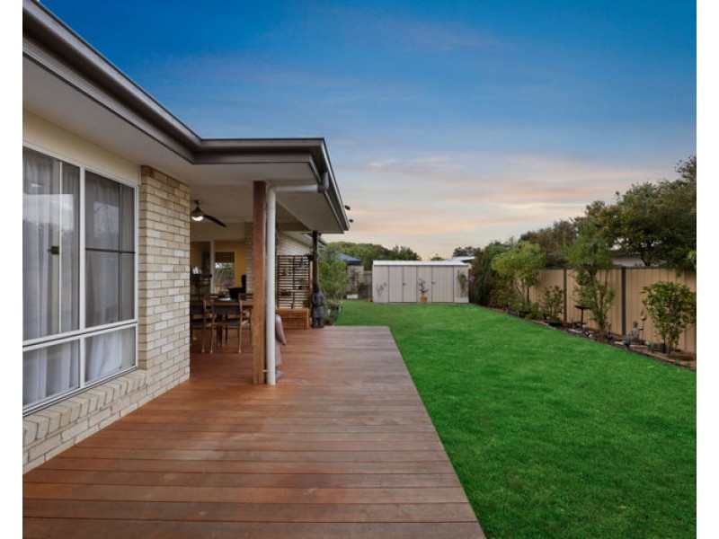 18 Retreat Crescent, Yandina QLD 4561