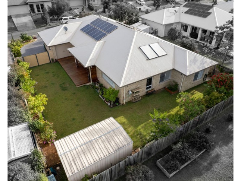 18 Retreat Crescent, Yandina QLD 4561