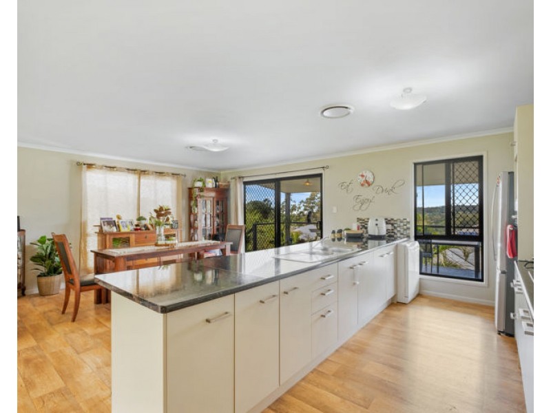 9 Tramline Rise, Burnside QLD 4560