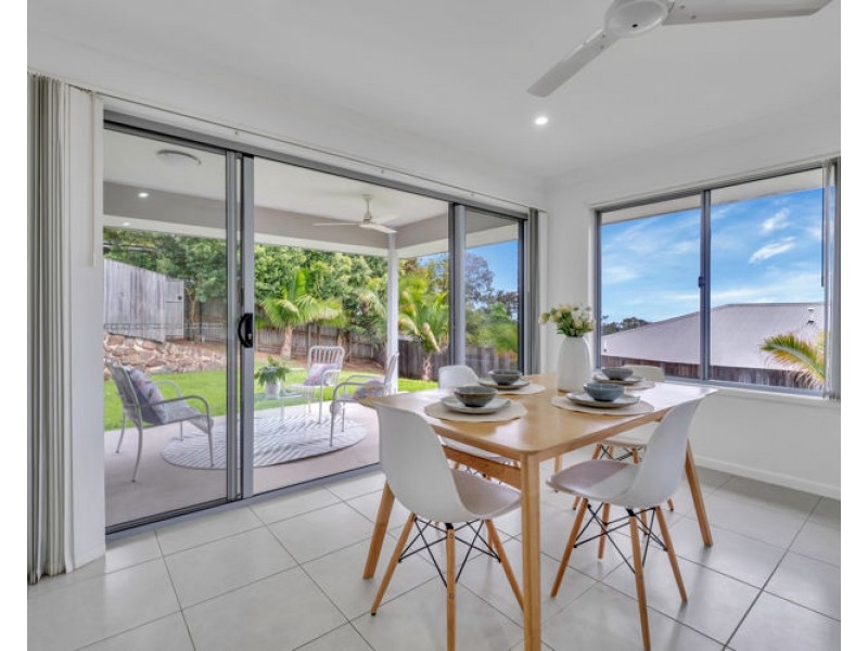 6 Moss Day Place, Burnside QLD 4560