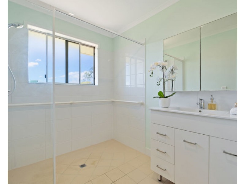 6 Sales Court, Woombye QLD 4559