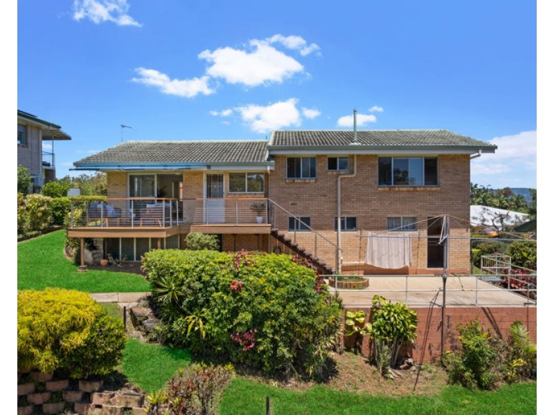 6 Sales Court, Woombye QLD 4559