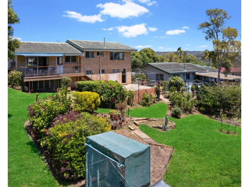 6 Sales Court, Woombye QLD 4559