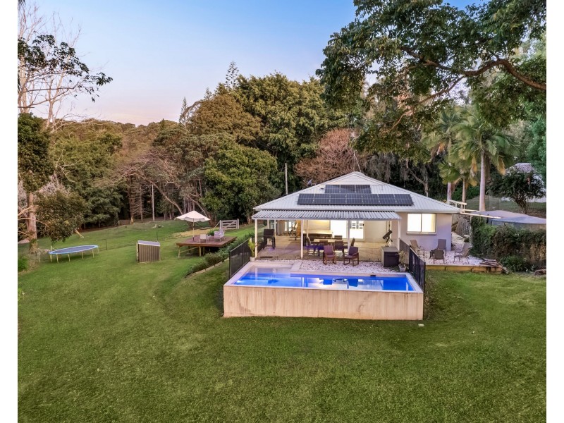 25 Heath Lane, Kureelpa QLD 4560