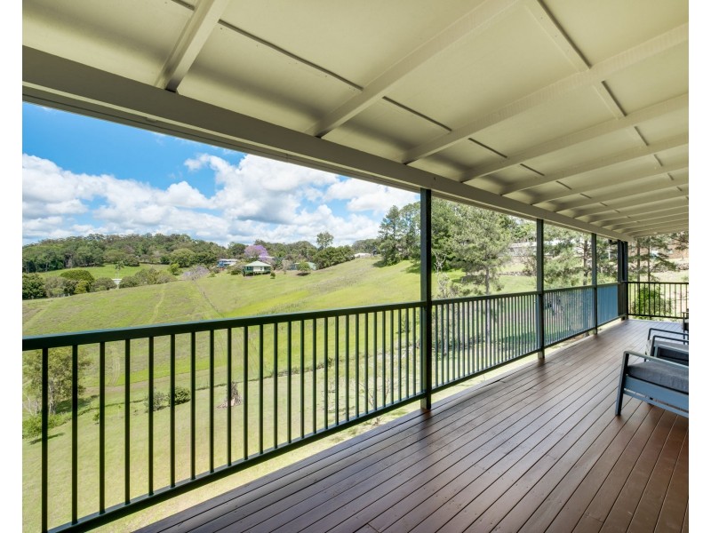10 Mundoo Street, Coes Creek QLD 4560