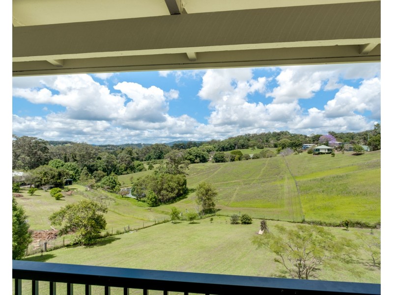 10 Mundoo Street, Coes Creek QLD 4560