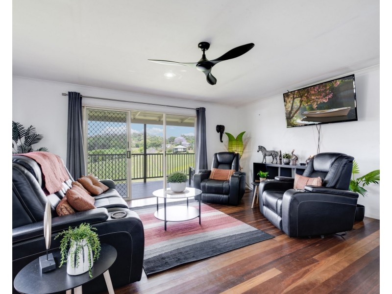 10 Mundoo Street, Coes Creek QLD 4560
