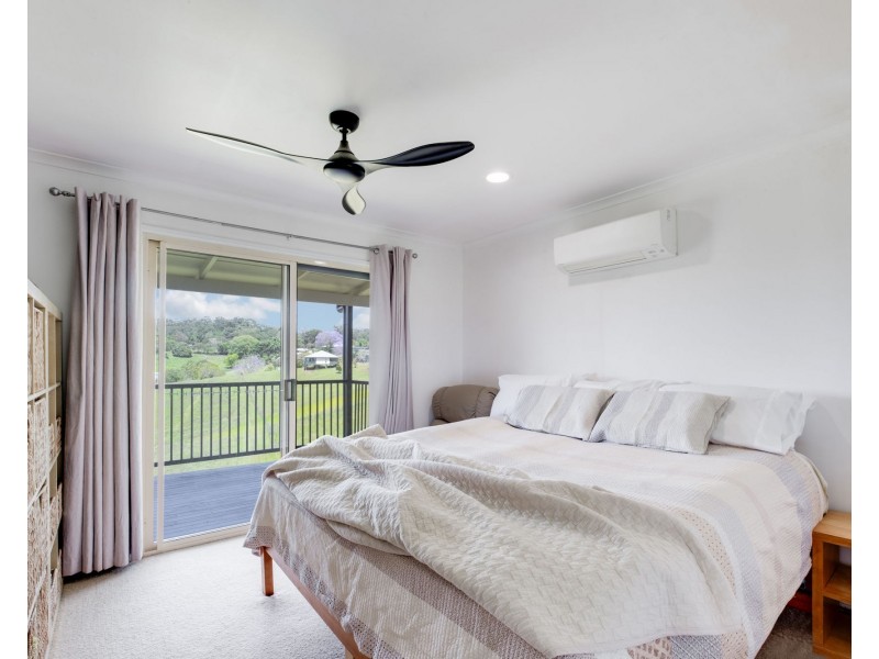10 Mundoo Street, Coes Creek QLD 4560