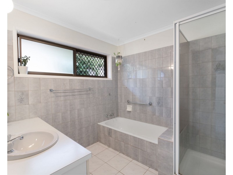 6 Bonney Street, Nambour QLD 4560