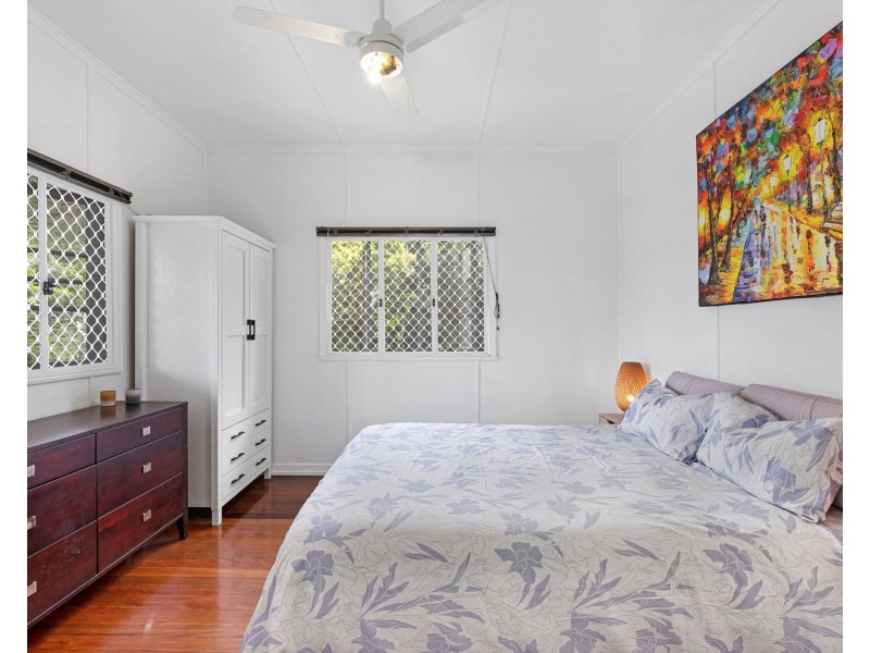98 Perwillowen Road, Burnside QLD 4560