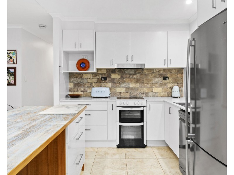 15 Avocado Crescent, Bli Bli QLD 4560