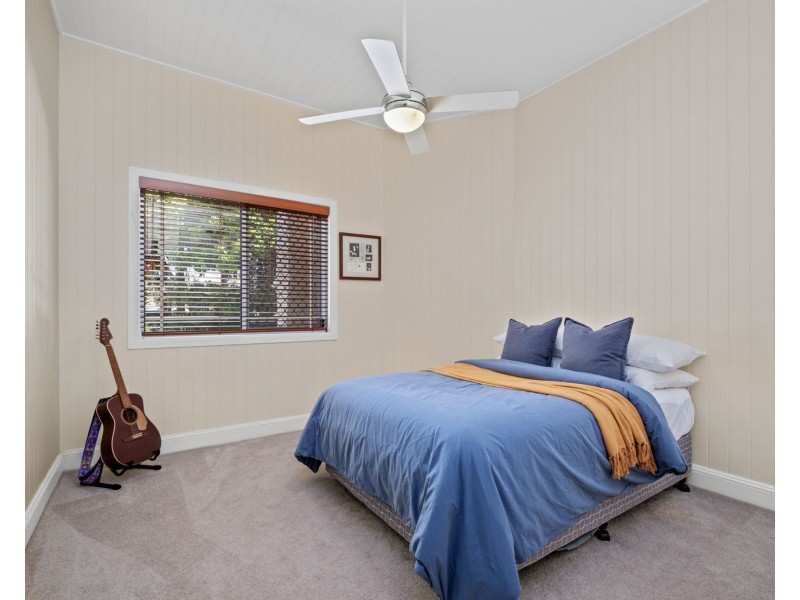 16 Flame Tree Court, Palmwoods QLD 4555