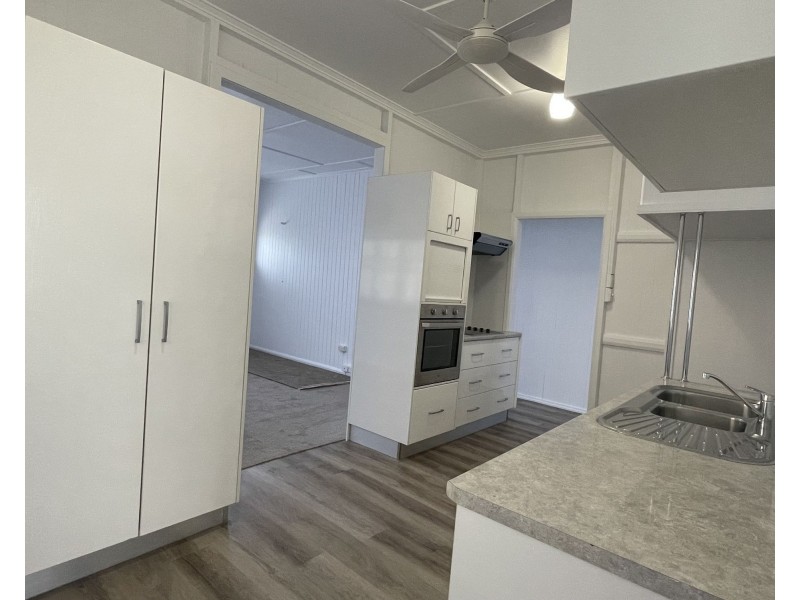 6a Hill Street, Nambour QLD 4560