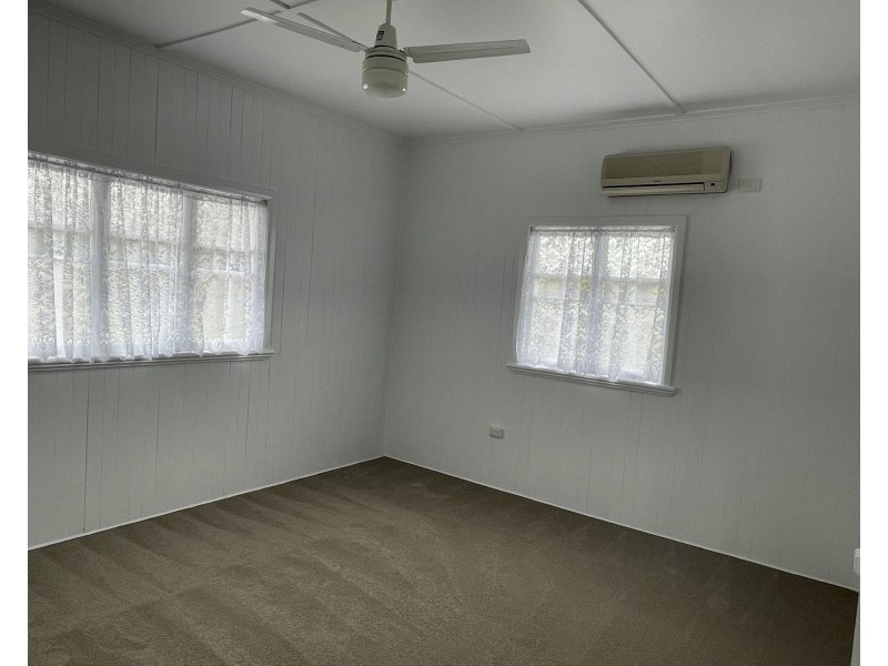 6a Hill Street, Nambour QLD 4560