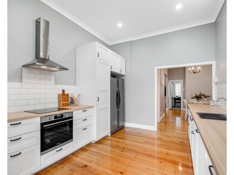 1 George Street, Nambour QLD 4560